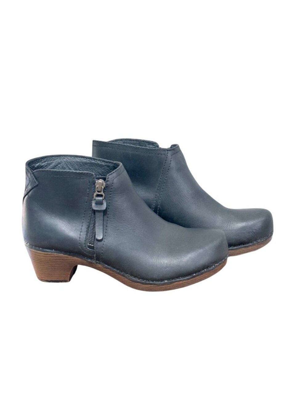 Dansko Black Leather Ankle Booties With Side Zipper Size 36 US6 Low Heel